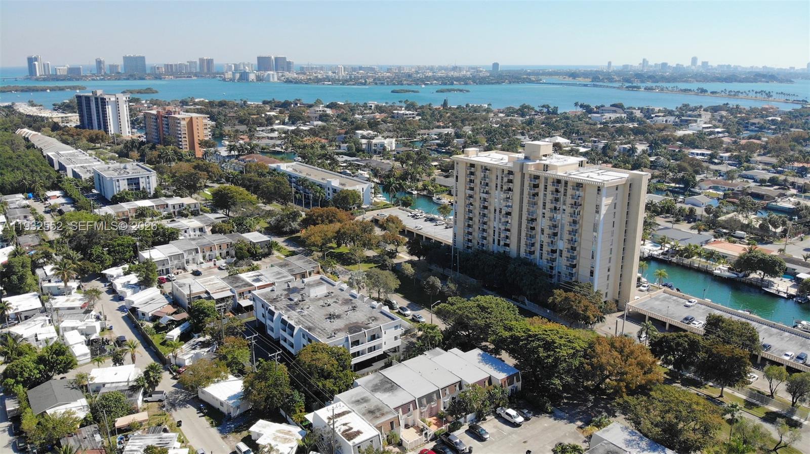 2020 NE 135th St #607 North Miami, FL 33181