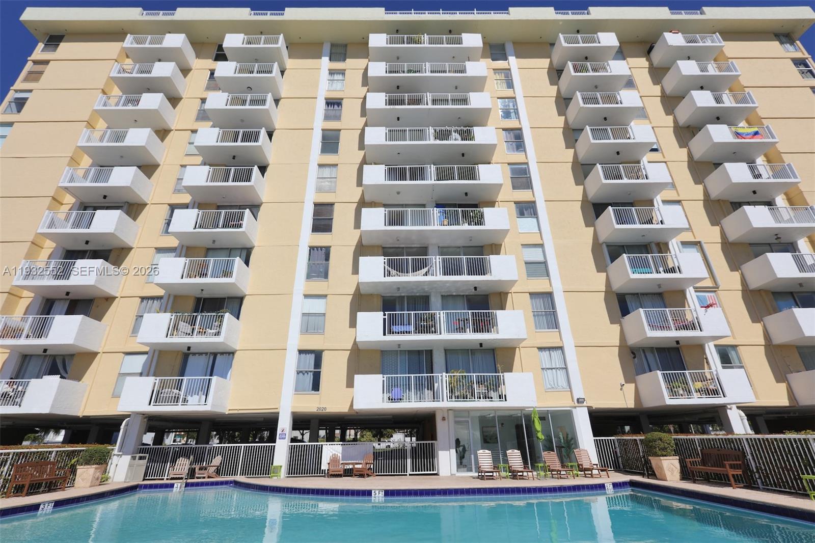 2020 NE 135th St #607 North Miami, FL 33181