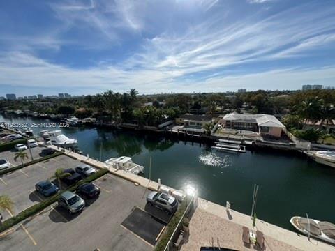 2020 NE 135th St #607 North Miami, FL 33181