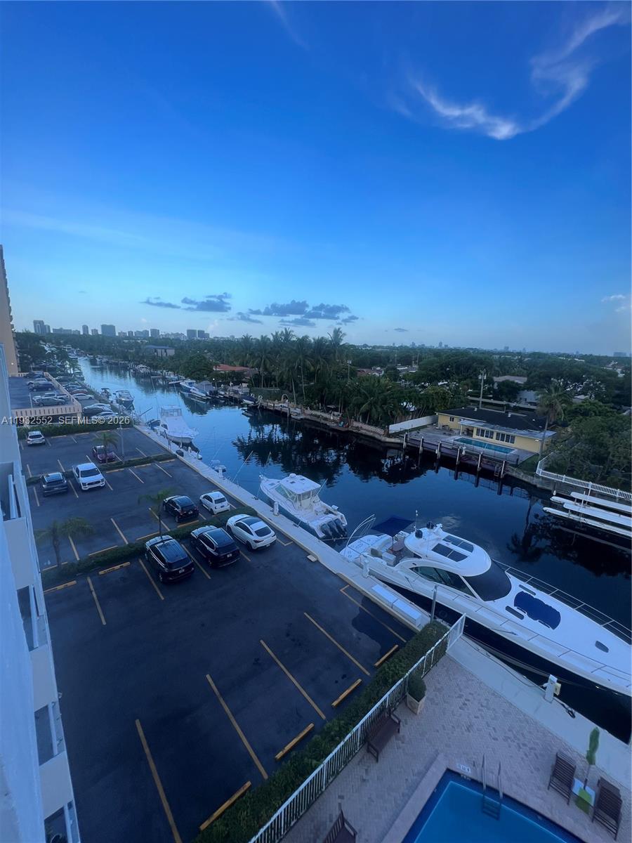 2020 NE 135th St #607 North Miami, FL 33181