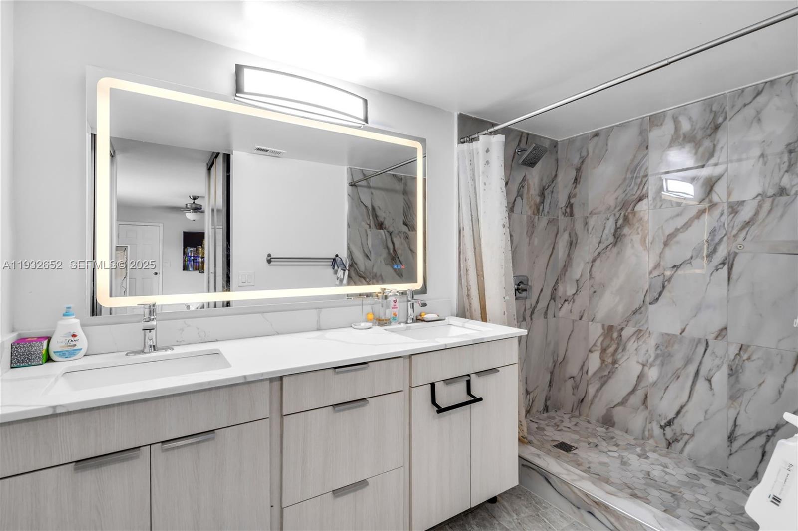 11903 SW 11th Ct Davie, FL 33325