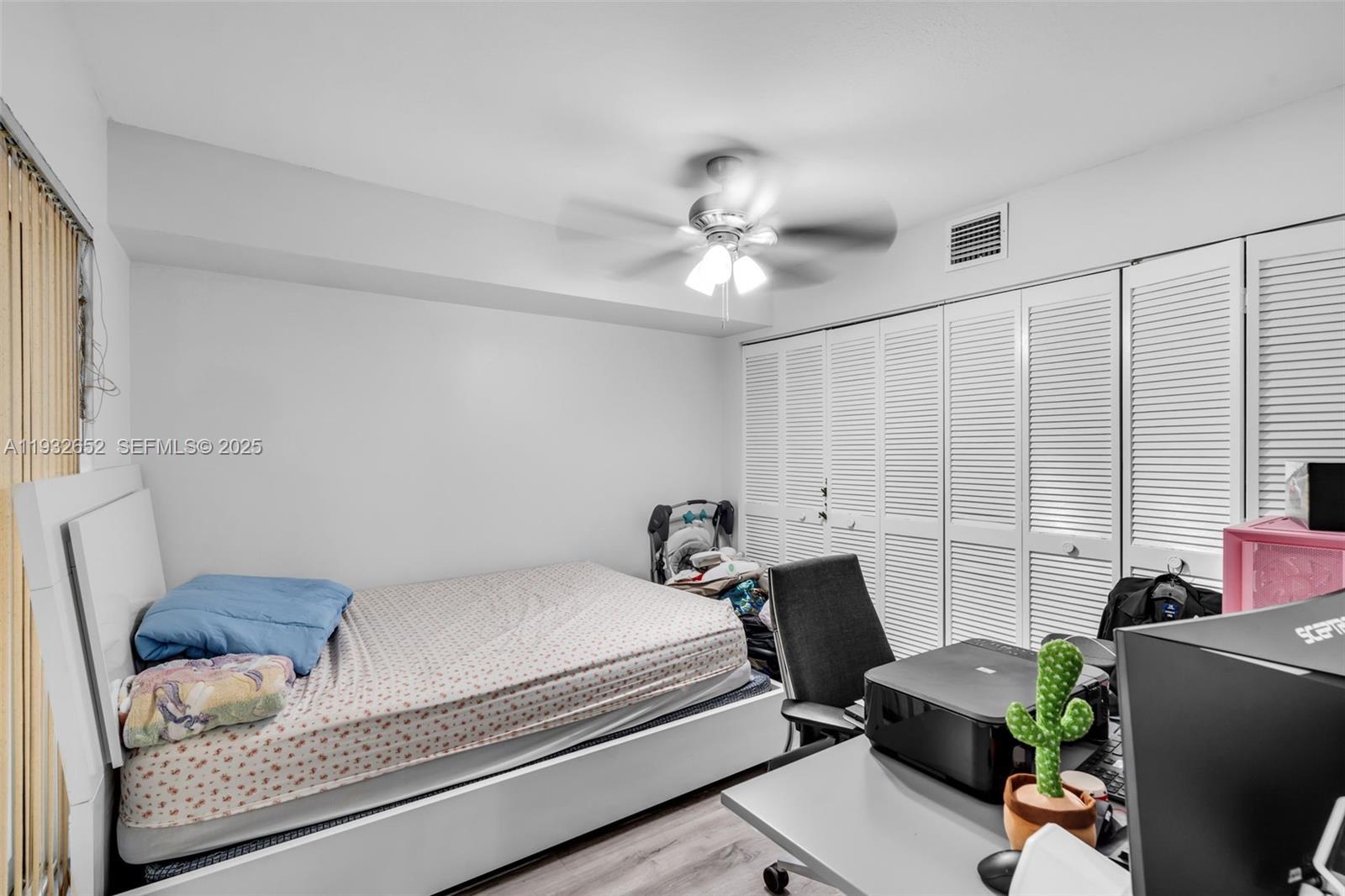 11903 SW 11th Ct Davie, FL 33325