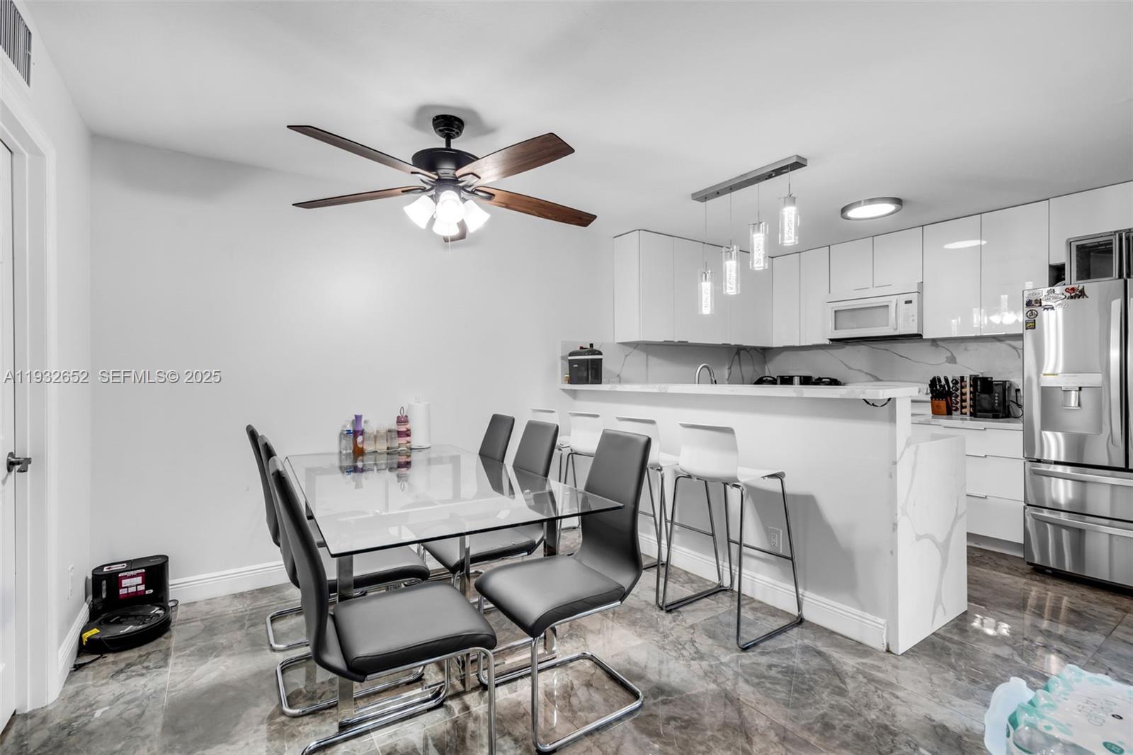 11903 SW 11th Ct Davie, FL 33325