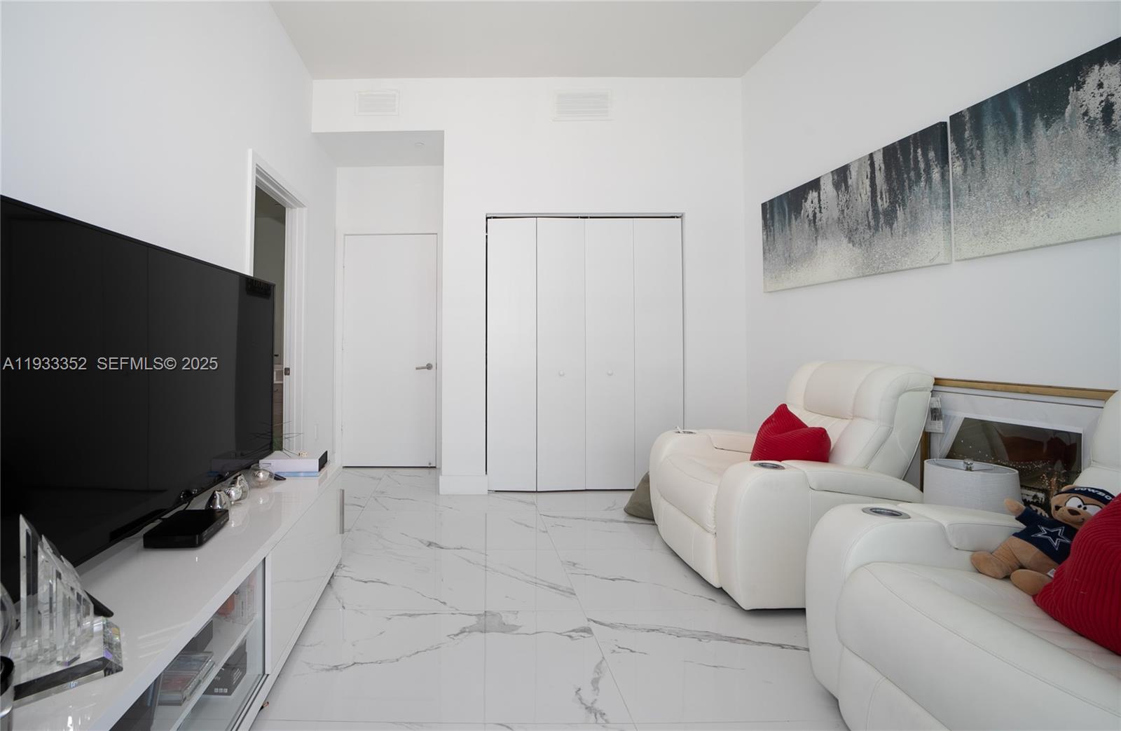 image Dua Miami (SLS Brickell)11