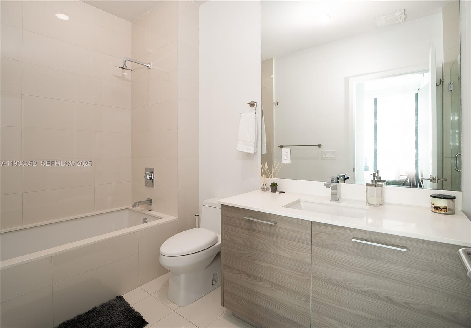 image Dua Miami (SLS Brickell)13