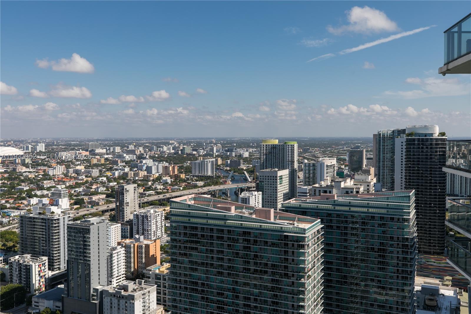 image Dua Miami (SLS Brickell)16