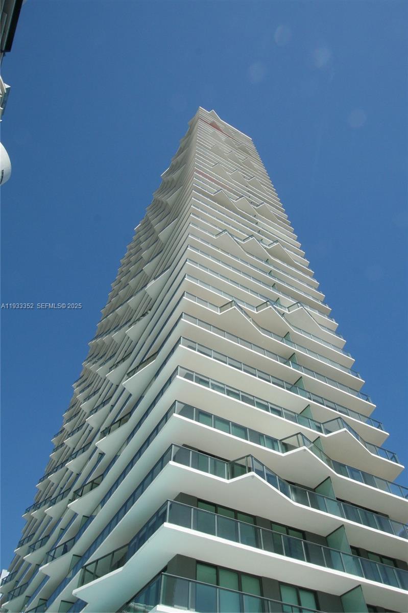 image Dua Miami (SLS Brickell)35