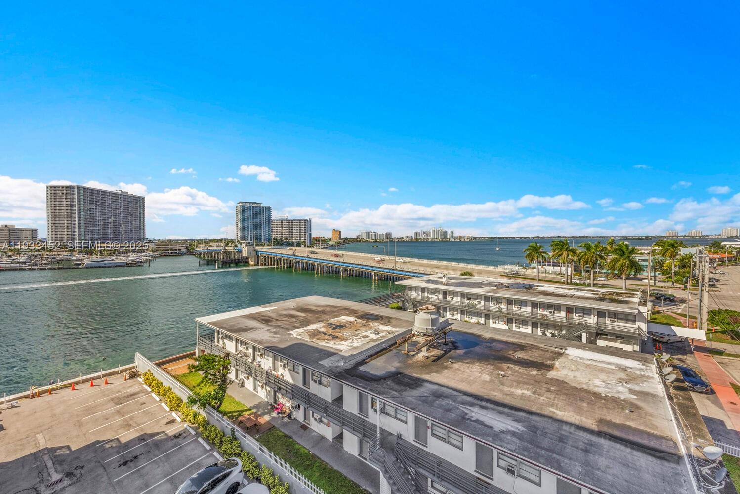 2016 Bay Dr #604 Miami Beach, FL 33141