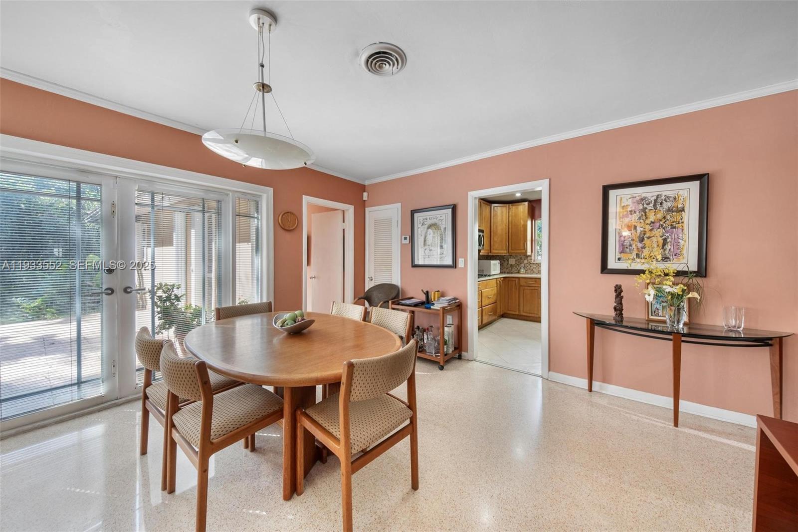 1530 Catalonia Ave Coral Gables, FL 33134