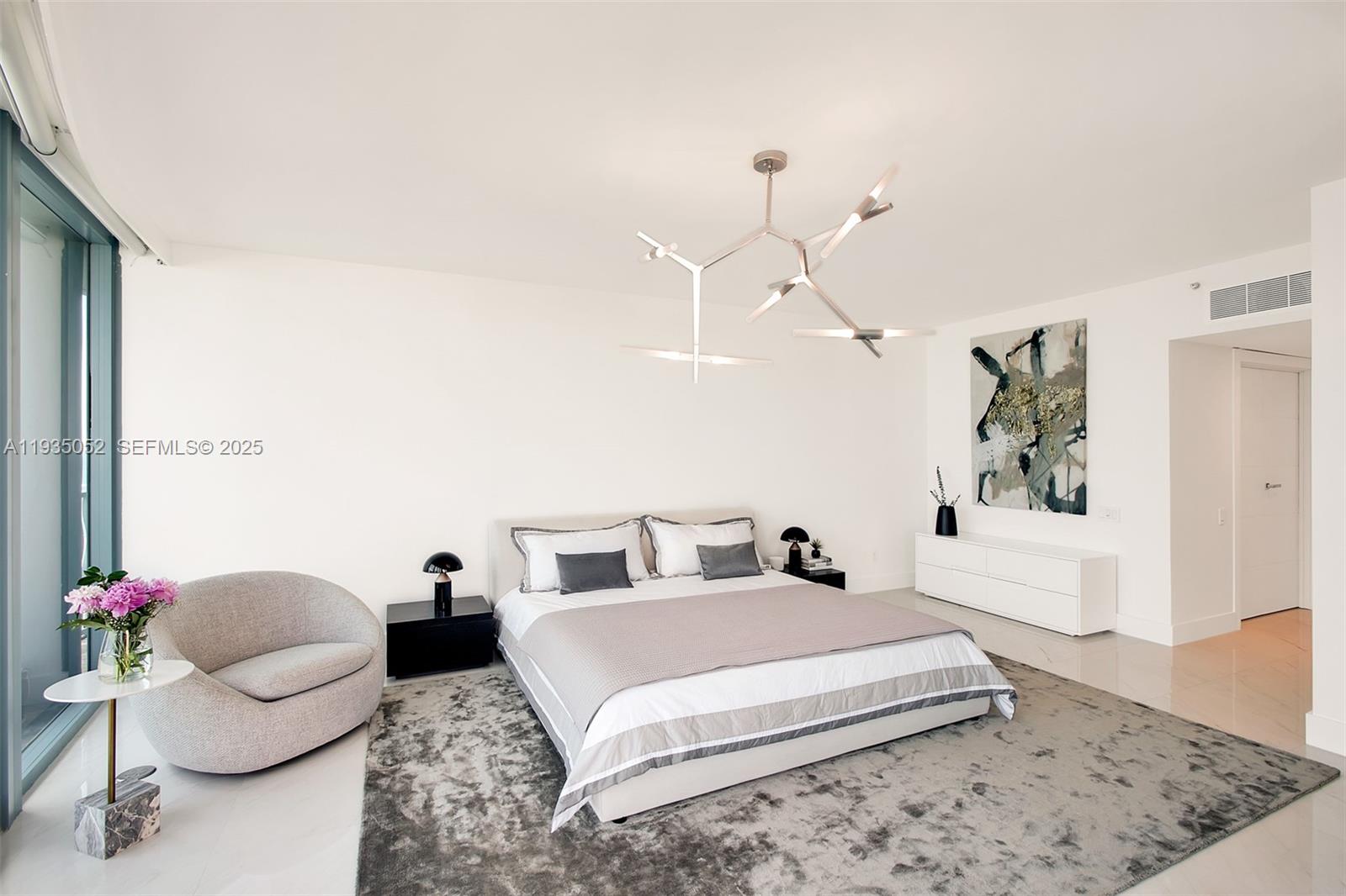 image 1500 Ocean Drive11