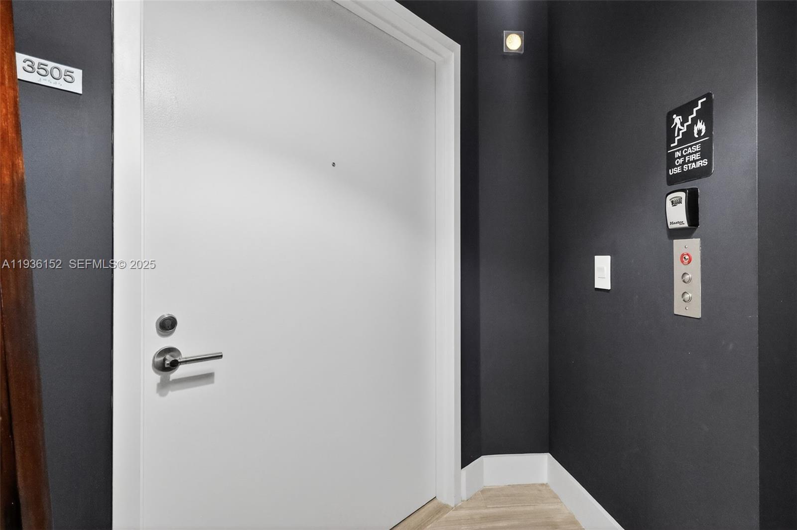 image Paramount Bay1