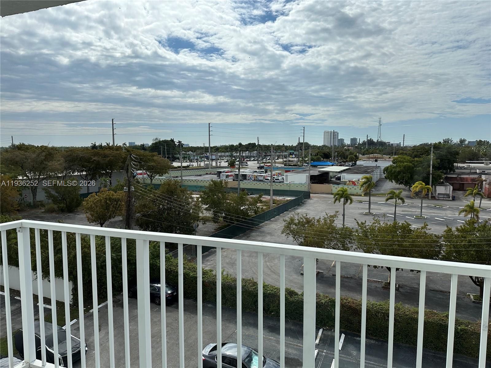 16465 NE 22nd Ave #504