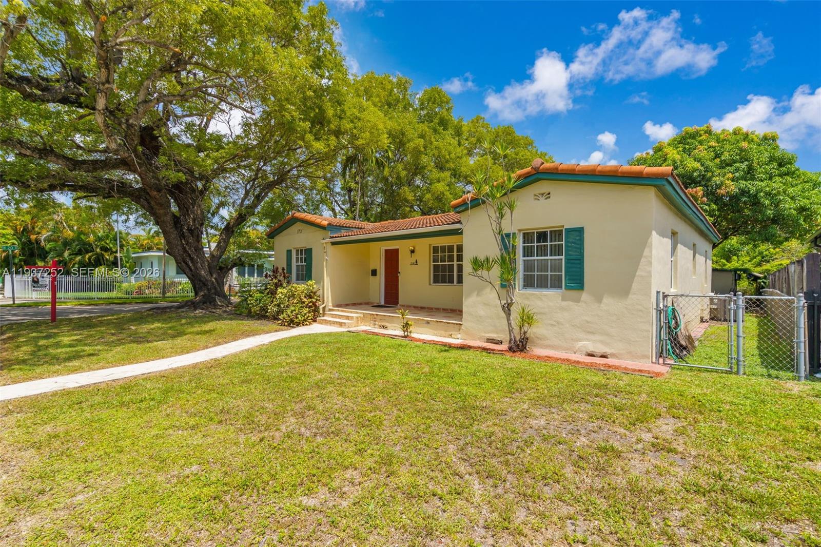 1941 SW 18th St Miami, FL 33145