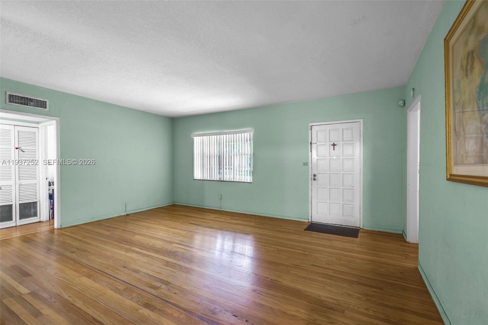 1941 SW 18th St Miami, FL 33145