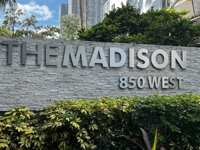 image Madison Downtown Condo0