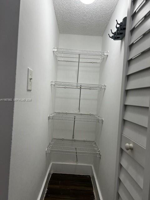 image Madison Downtown Condo9