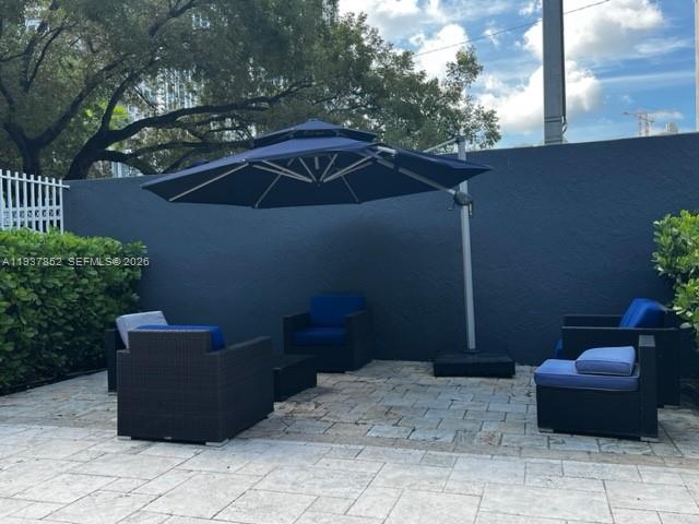 image Madison Downtown Condo23