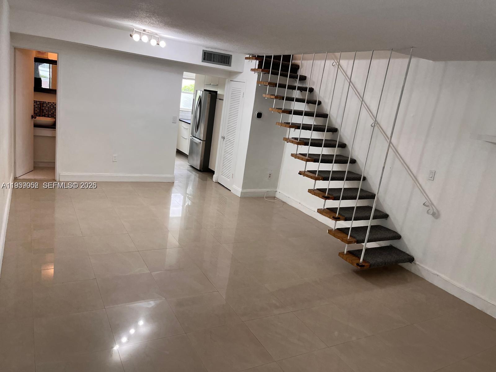 9455 Bay Hbr Ter #8S Bay Harbor Islands, FL 33154