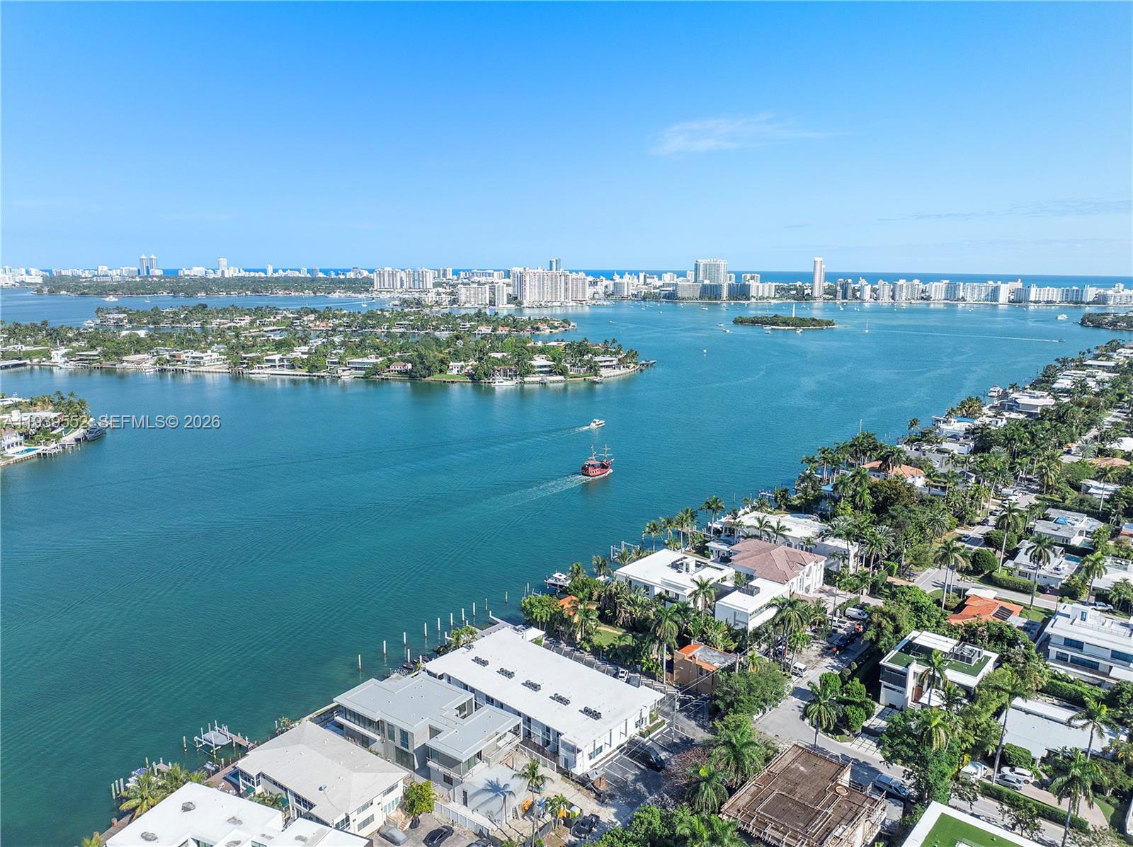 405 N Hibiscus Dr #202 Miami Beach, FL 33139