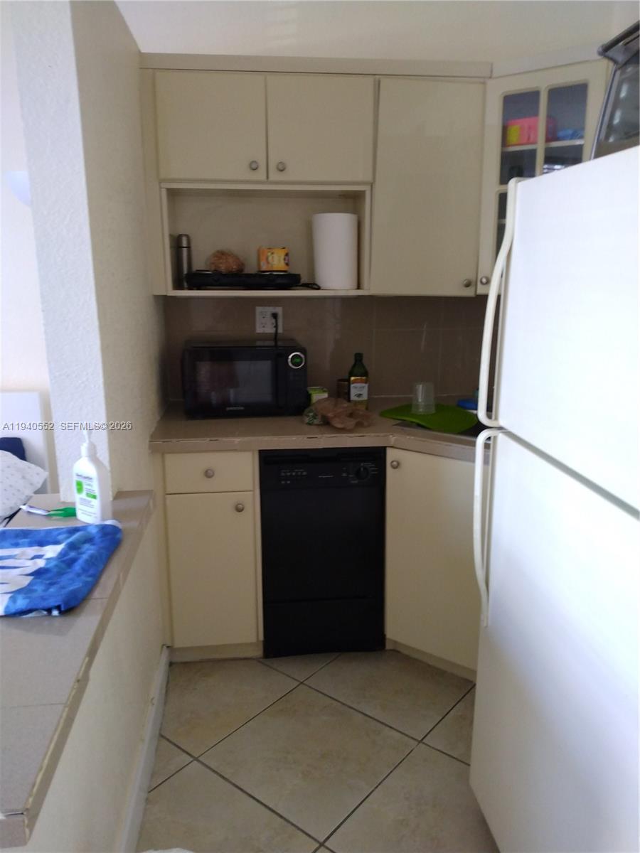 700 Biltmore Way #216 Coral Gables, FL 33134