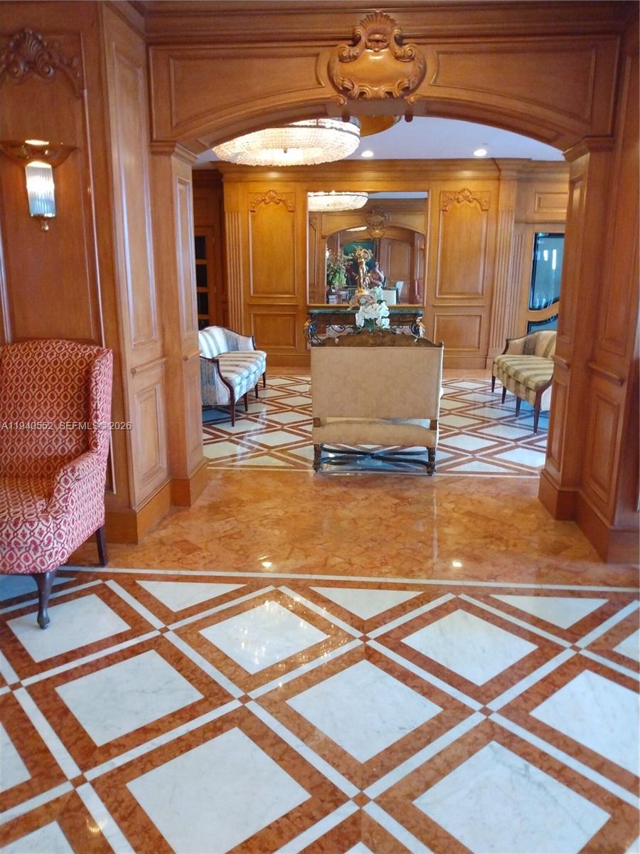 700 Biltmore Way #216 Coral Gables, FL 33134