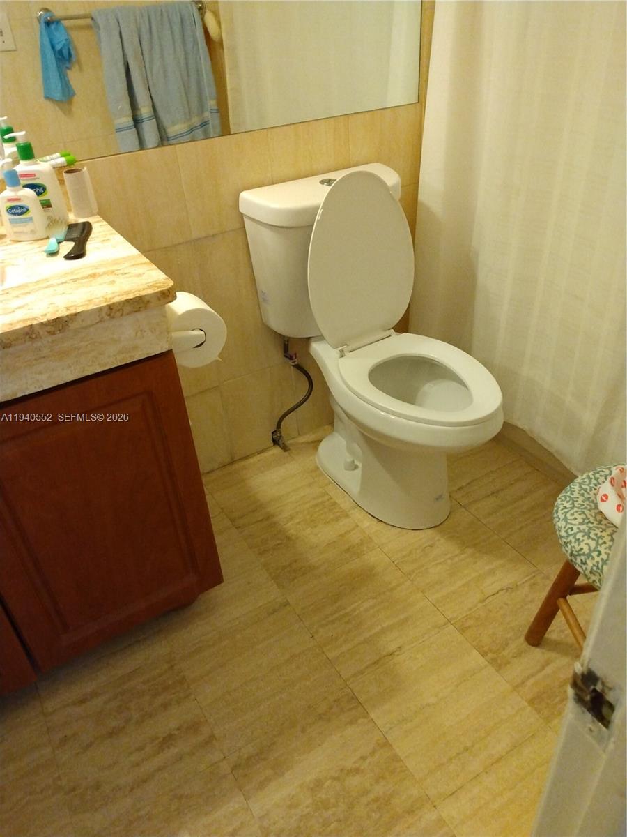 700 Biltmore Way #216 Coral Gables, FL 33134