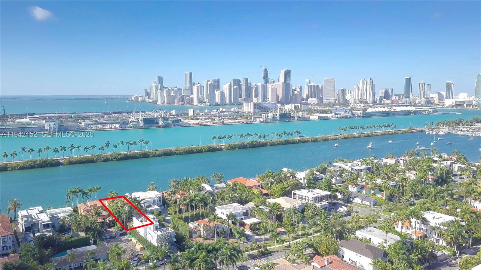 224 S Coconut Ln Miami Beach, FL 33139