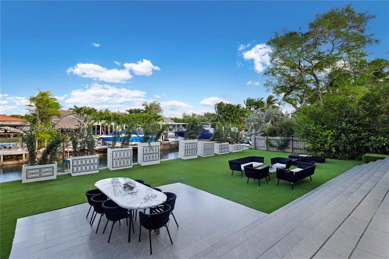 8005 Noremac Ave Miami Beach, FL 33141