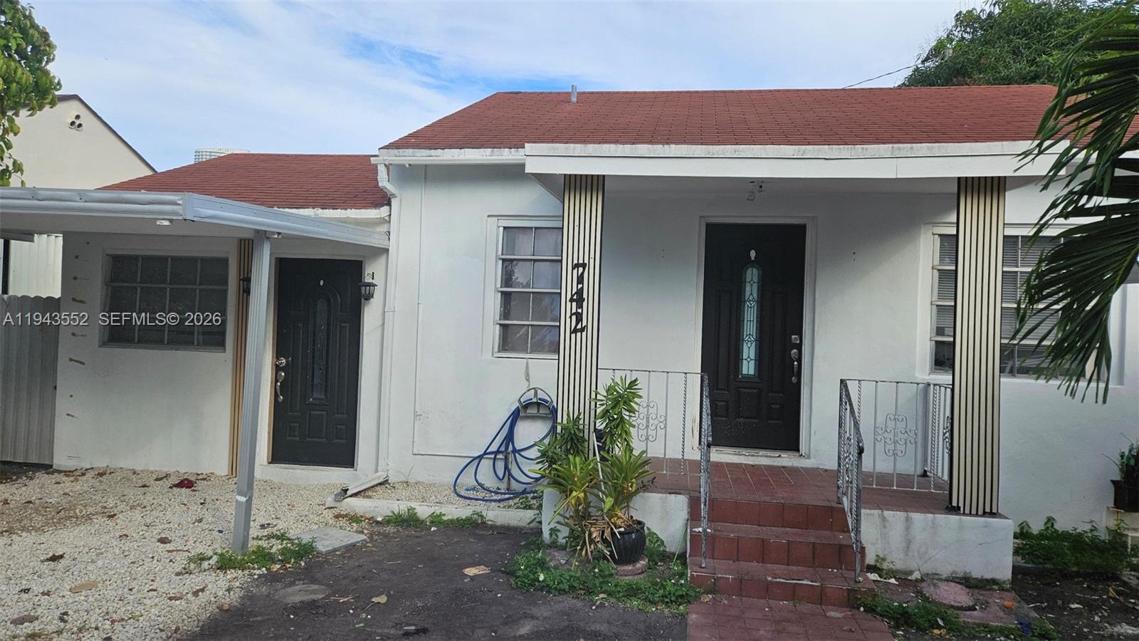 742 SW 10th St Miami, FL 33130