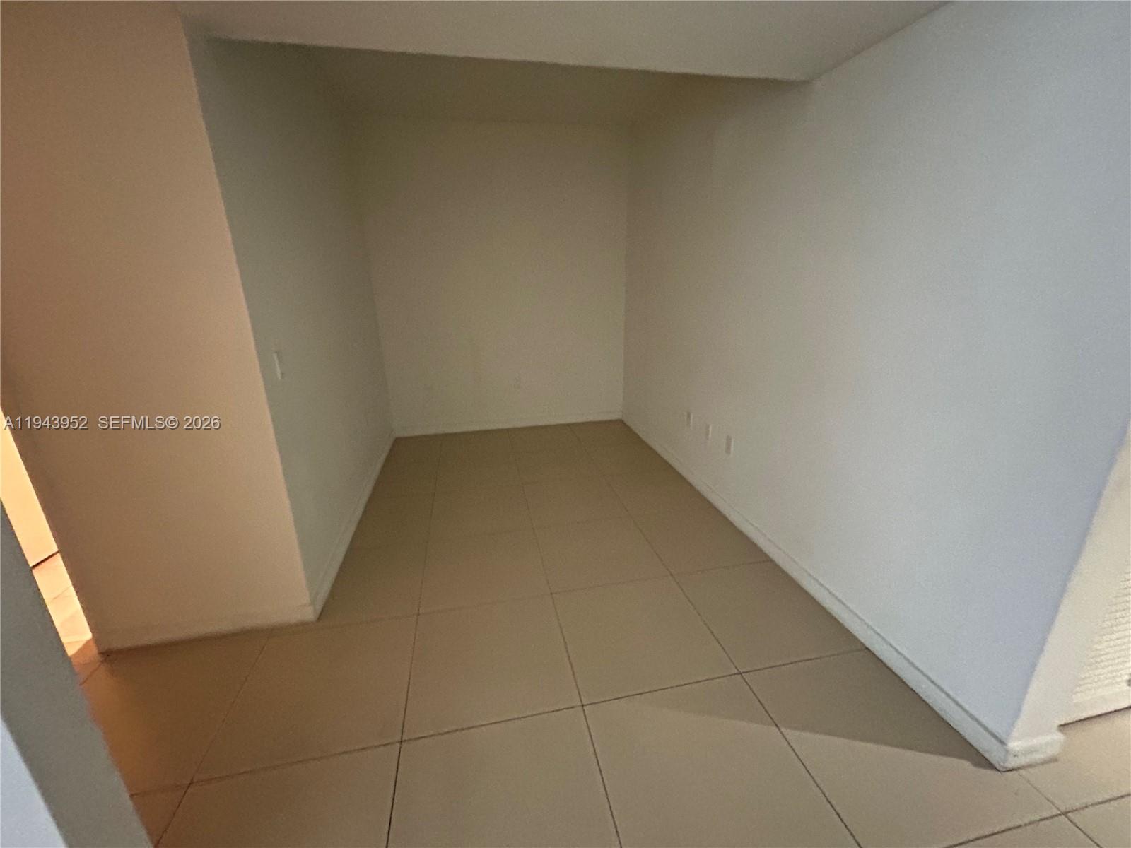 image Mybrickell Condo16