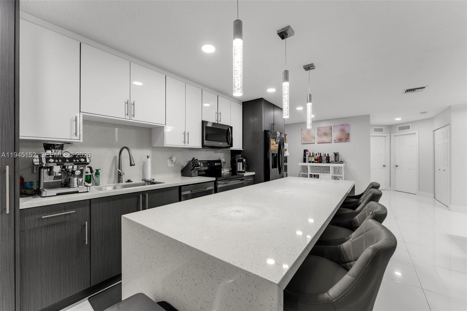 20512 SW 93rd Ave Cutler Bay, FL 33189