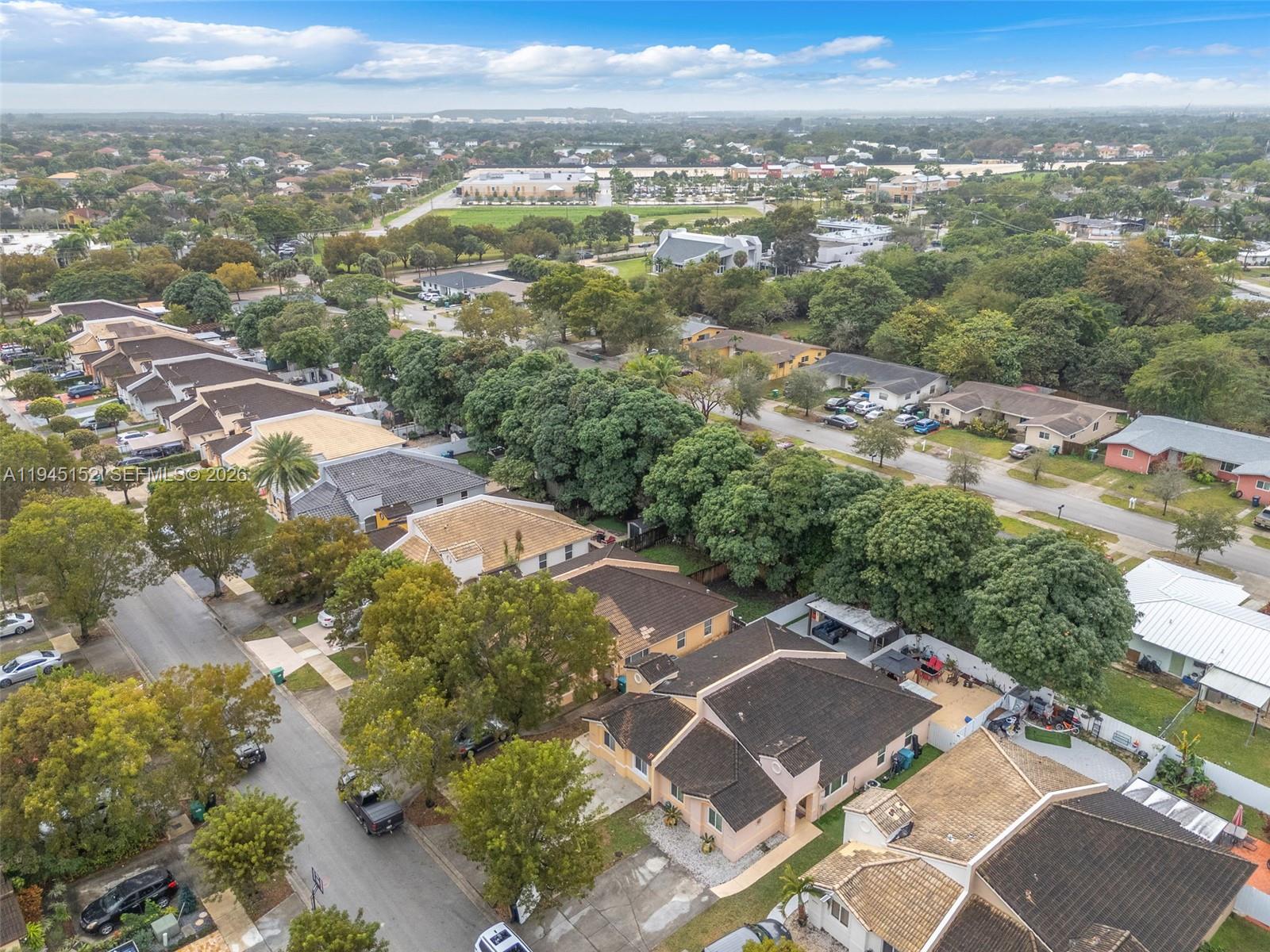 20512 SW 93rd Ave Cutler Bay, FL 33189