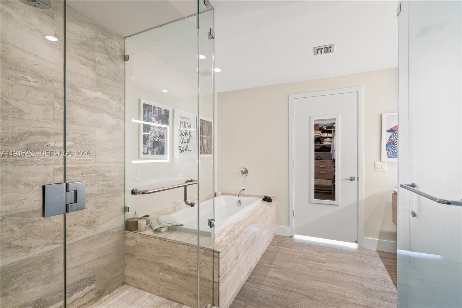 image Biscayne Beach Condo28