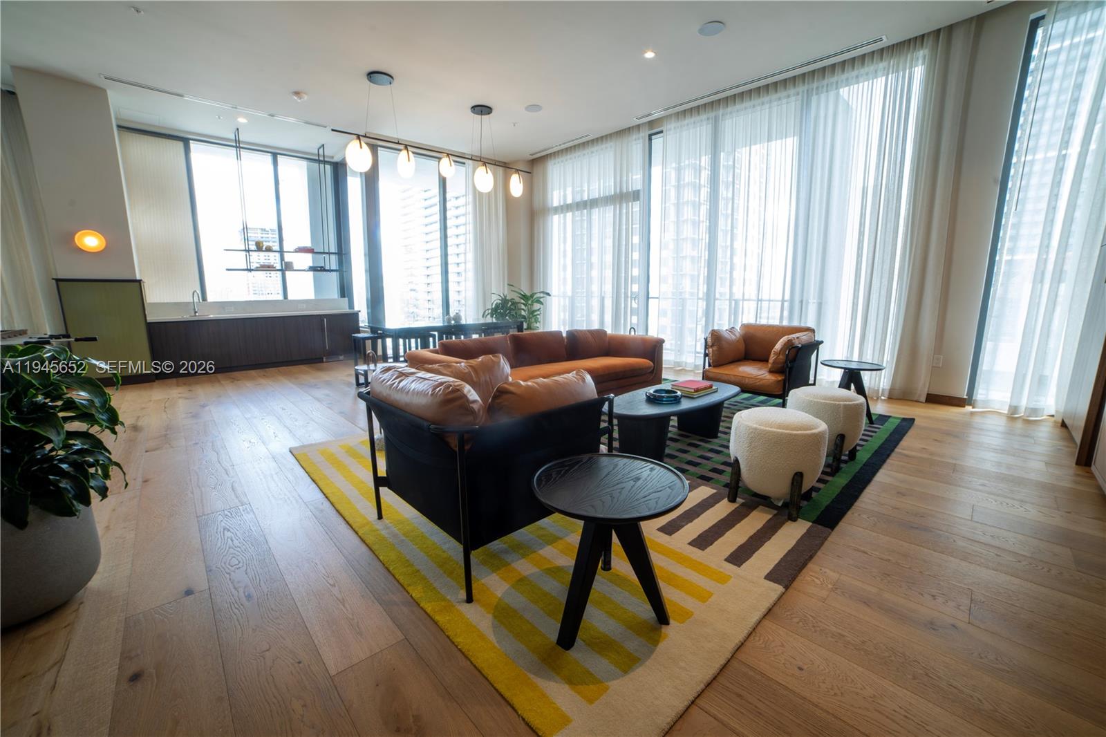 image The Crosby Miami Worldcenter16