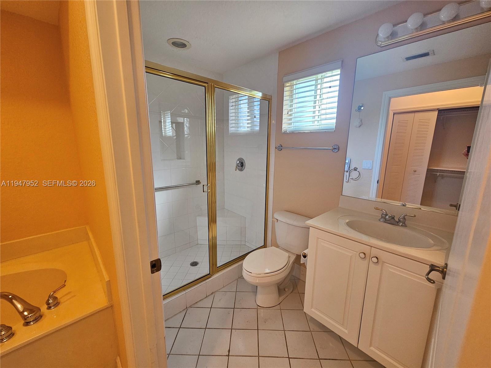 7715 Southampton Ter #201E Tamarac, FL 33321