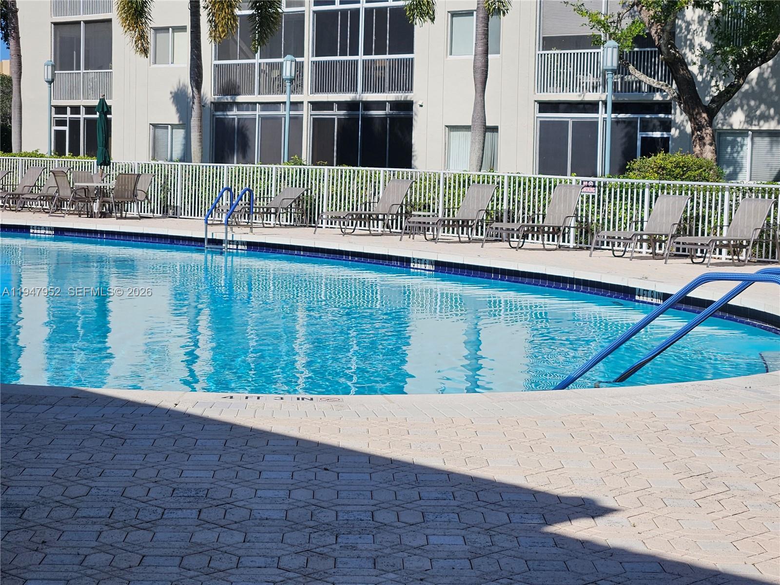 7715 Southampton Ter #201E Tamarac, FL 33321