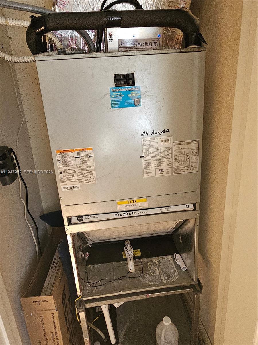 7715 Southampton Ter #201E Tamarac, FL 33321