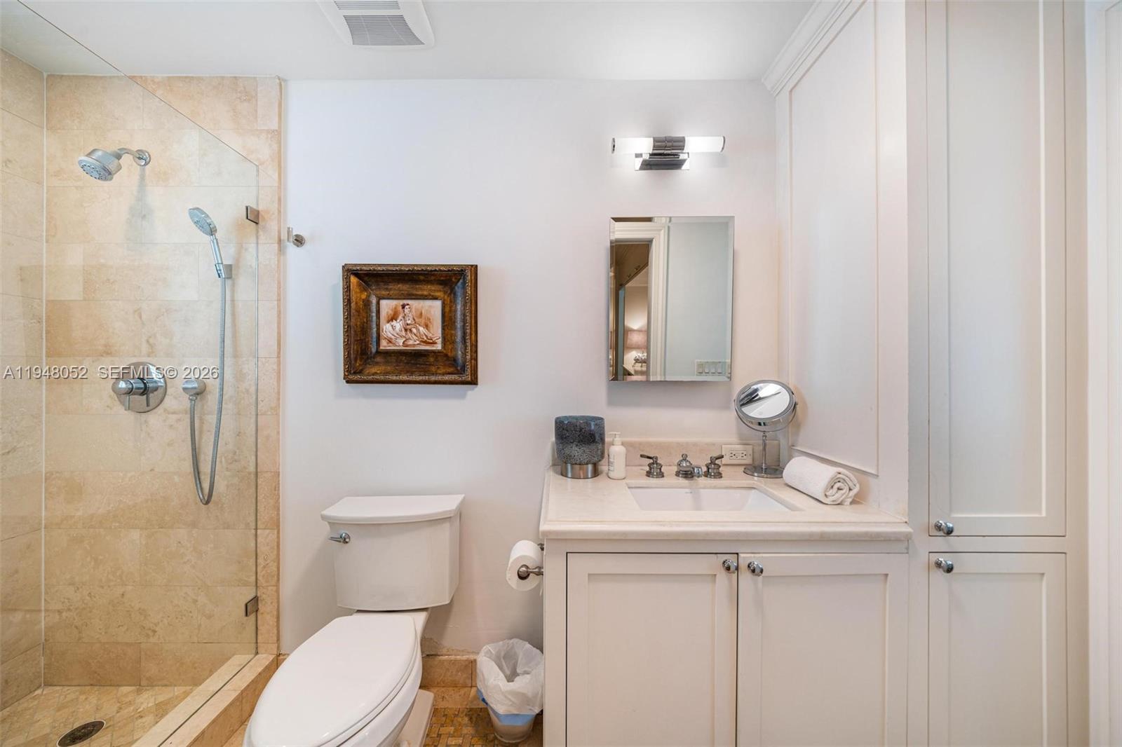 1130 Venetian Way #1E Miami, FL 33139