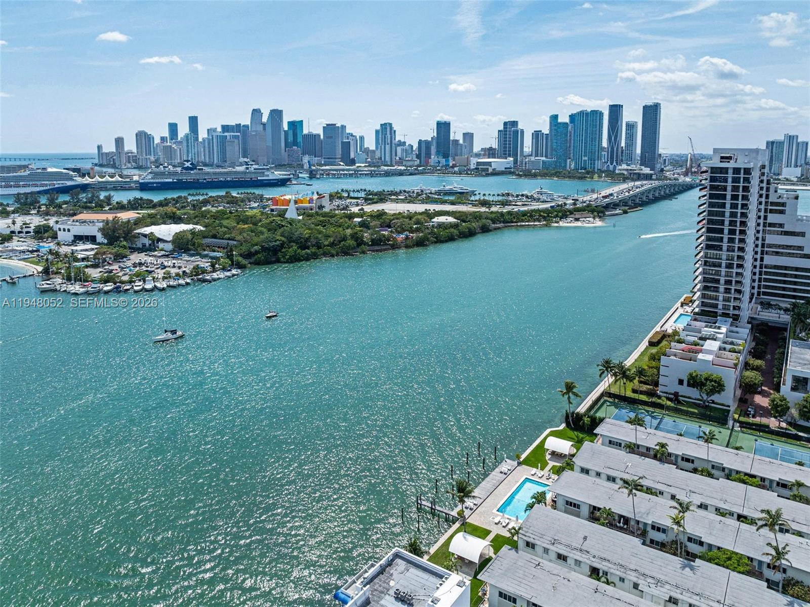 1130 Venetian Way #1E Miami, FL 33139