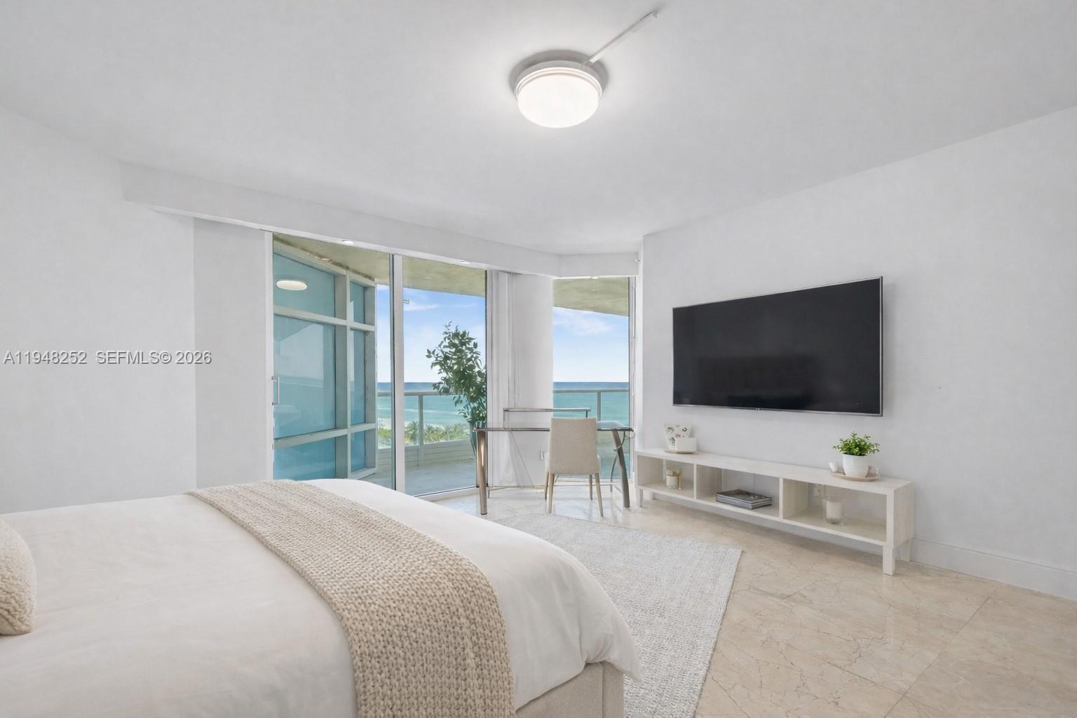 5025 Collins Ave #903 Miami Beach, FL 33140