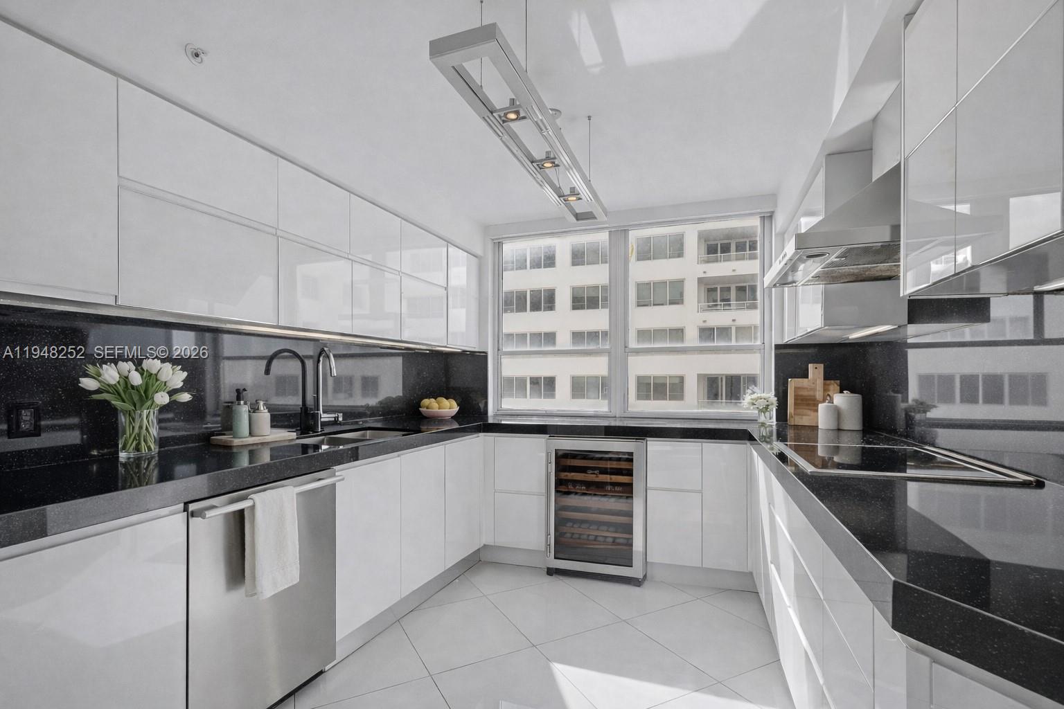 5025 Collins Ave #903 Miami Beach, FL 33140