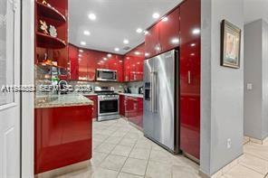 21321 NE 25th Ct Miami, FL 33180