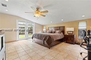 21321 NE 25th Ct Miami, FL 33180