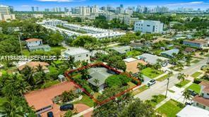 21321 NE 25th Ct Miami, FL 33180
