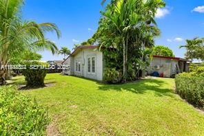 21321 NE 25th Ct Miami, FL 33180