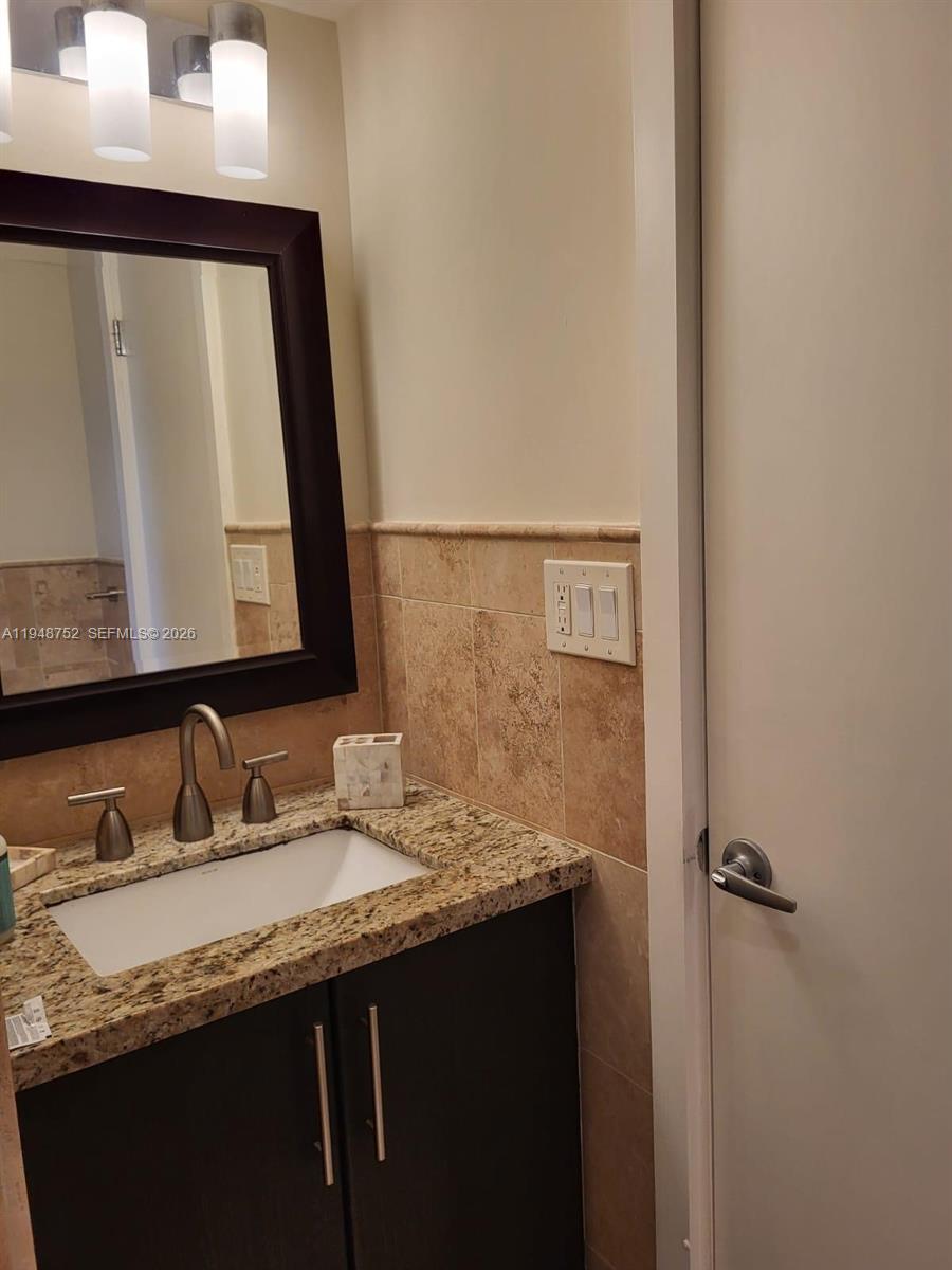 1340 Lincoln Rd #804 Miami Beach, FL 33139