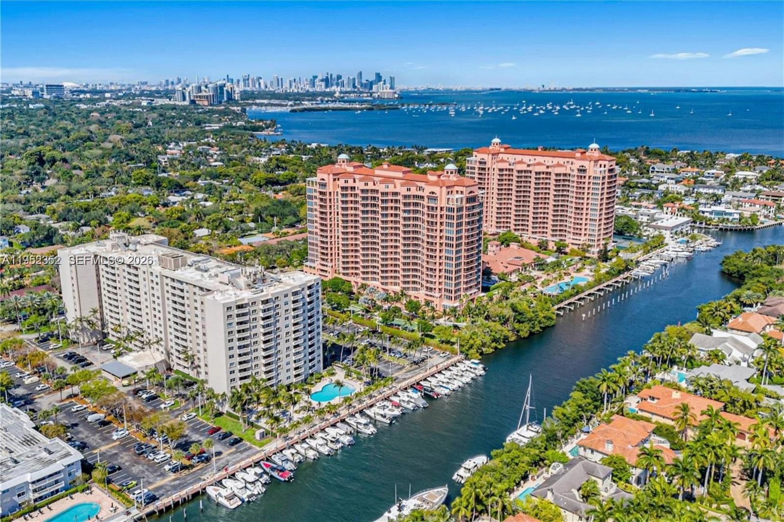 90 Edgewater Dr #1120 Coral Gables, FL 33133