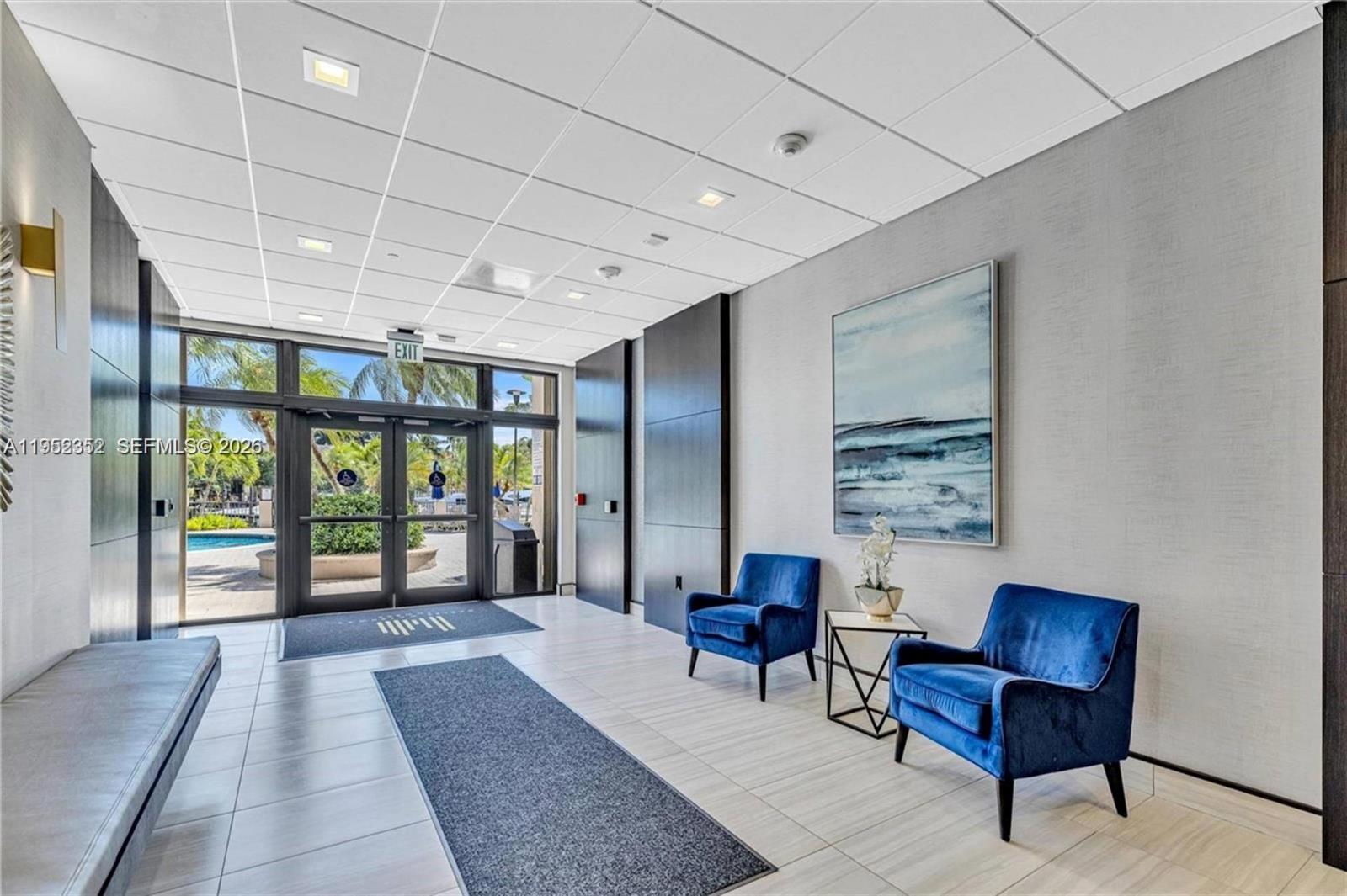 90 Edgewater Dr #1120 Coral Gables, FL 33133