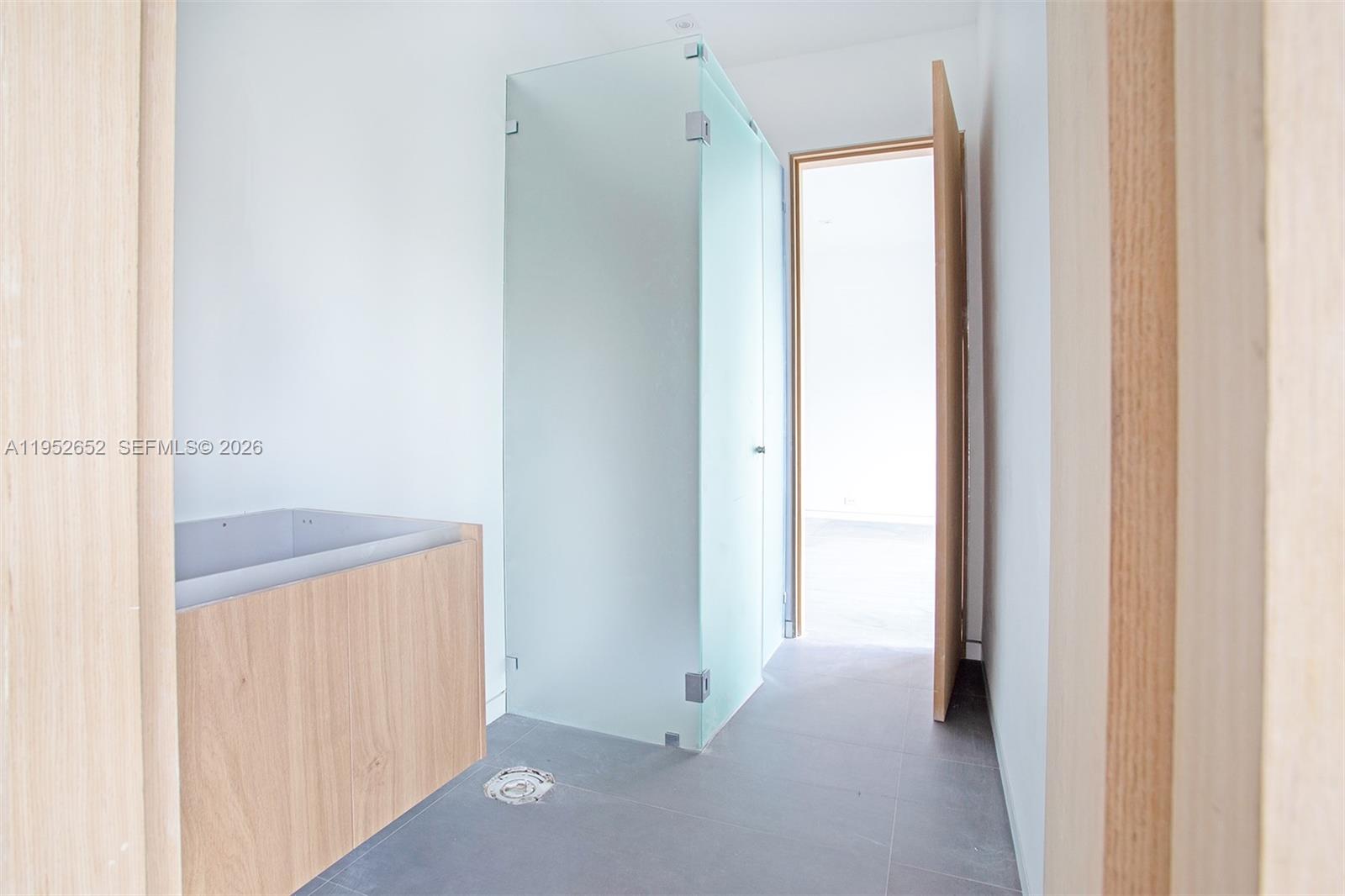 1105 SW 22nd Ter Miami, FL 33129