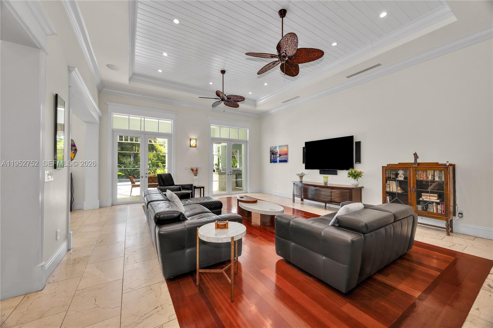 6900 SW 115th St Pinecrest, FL 33156